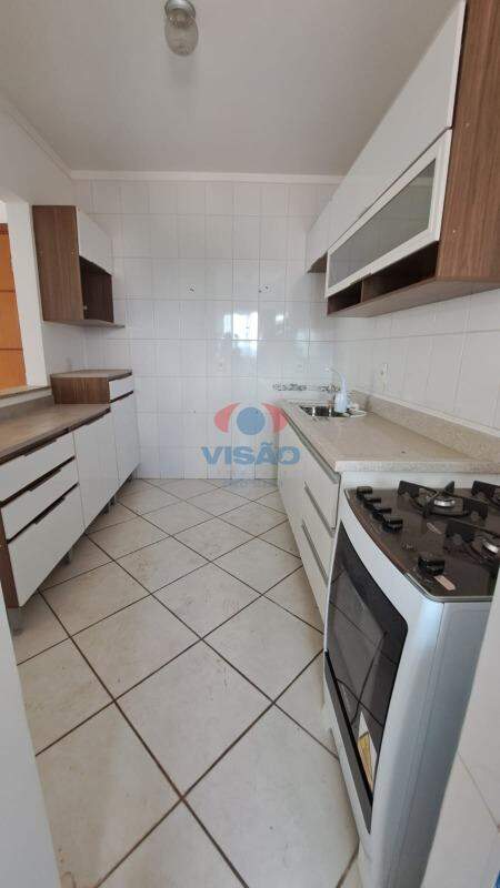 Apartamento à venda no Vila Brizzola: 