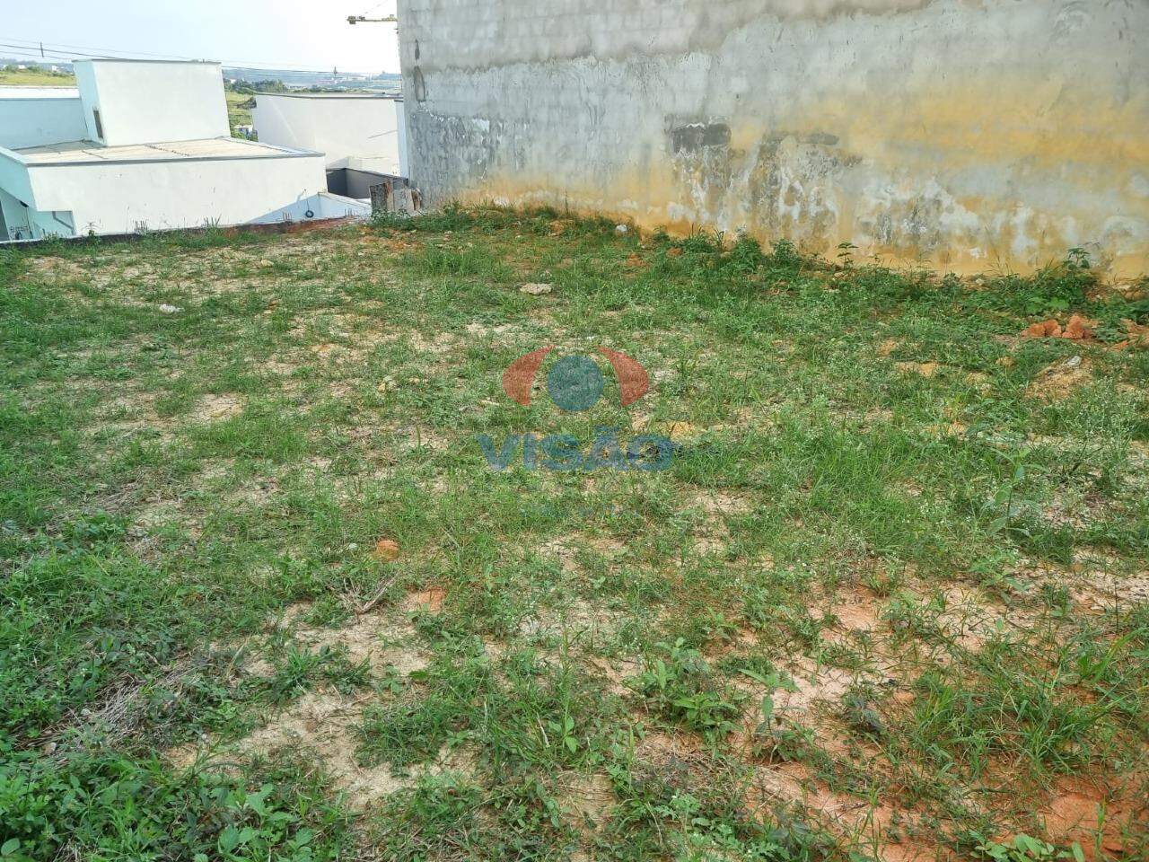 Terreno em condomínio à venda no Jardins do Império: 