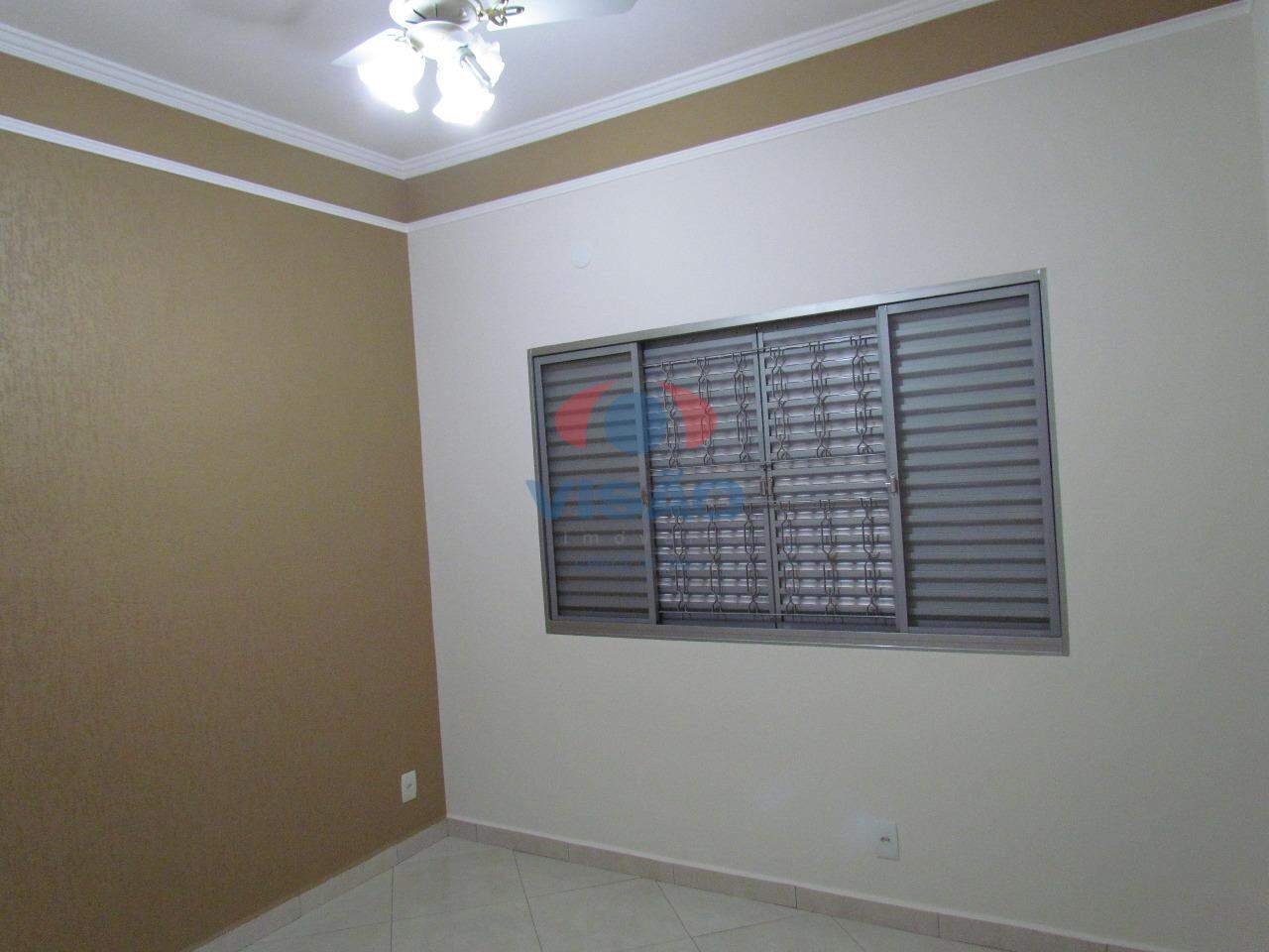 Casa para aluguel no Vila Rubens: 