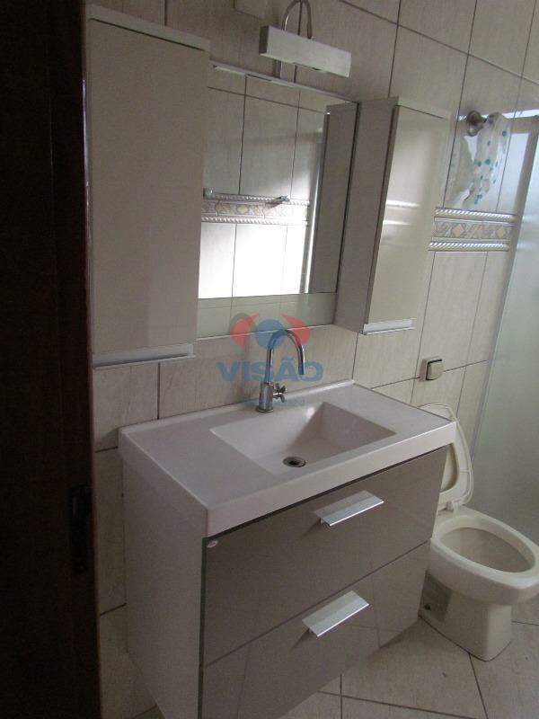 Casa para aluguel no Vila Rubens: 