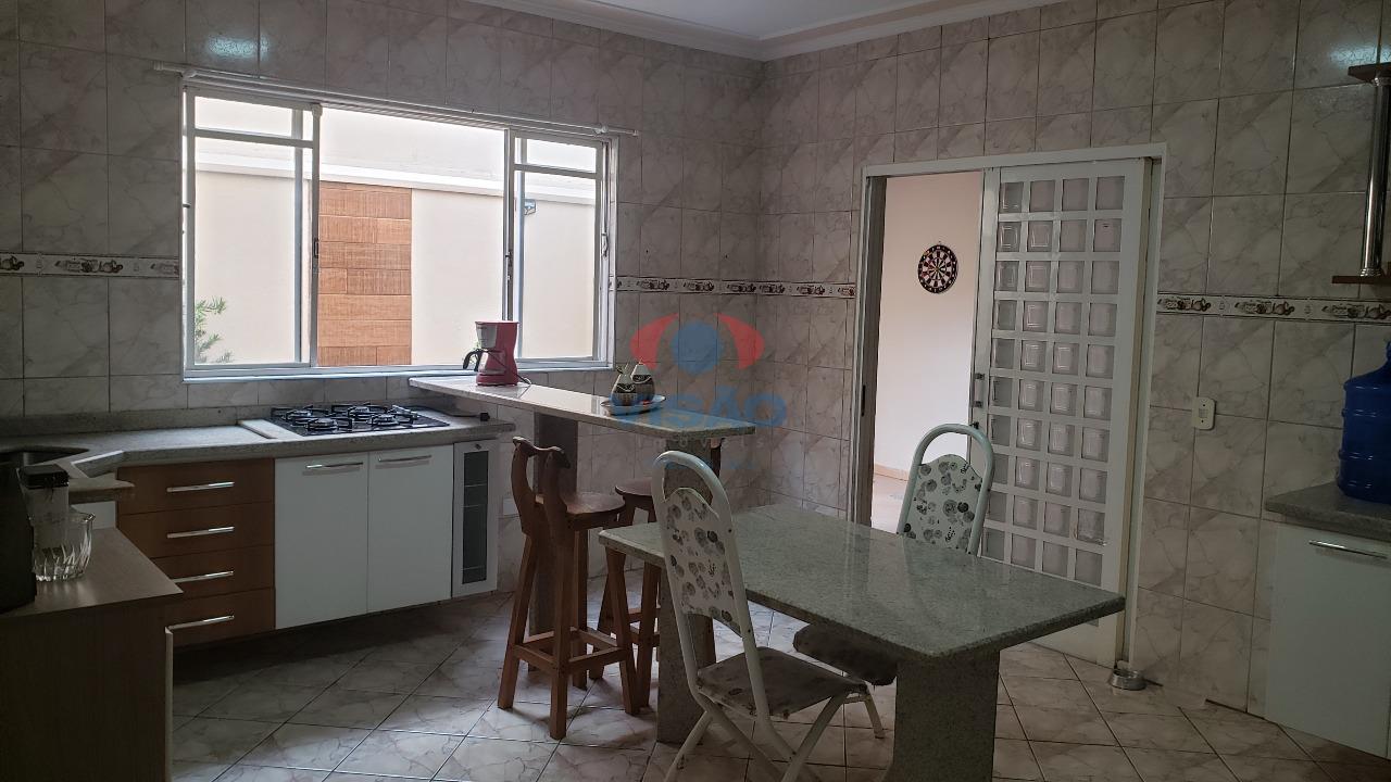 Casa - Sobrado à venda no Jardim Hubert: 