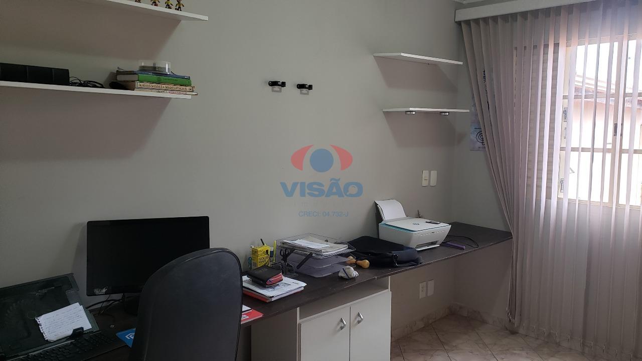 Casa - Sobrado à venda no Jardim Hubert: 