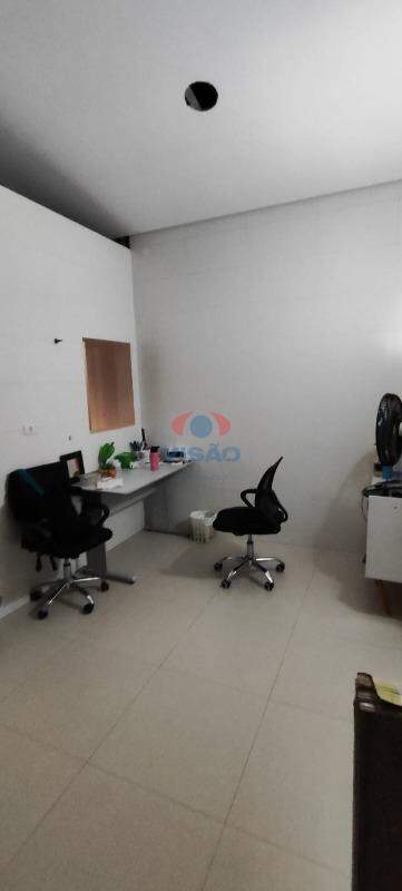 Sala para aluguel no Vila Sfeir: 
