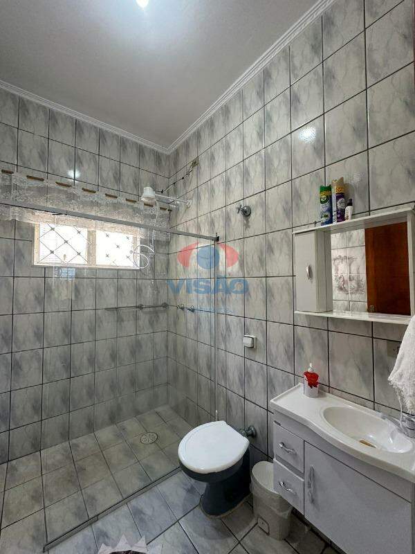 Casa para aluguel no Jardim Regina: 