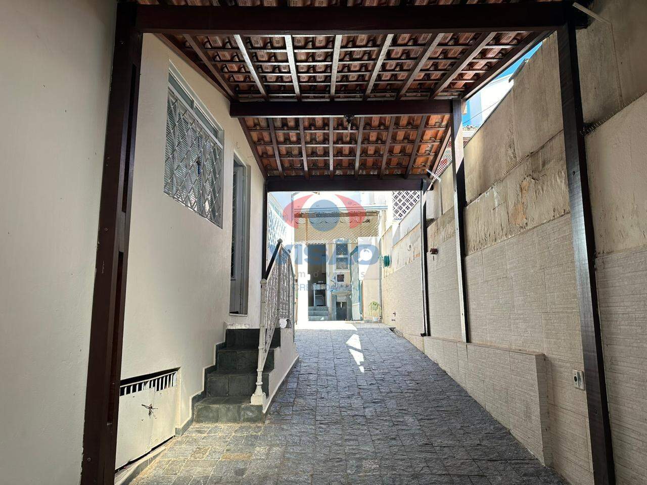 Casa para aluguel no Jardim Regina: 