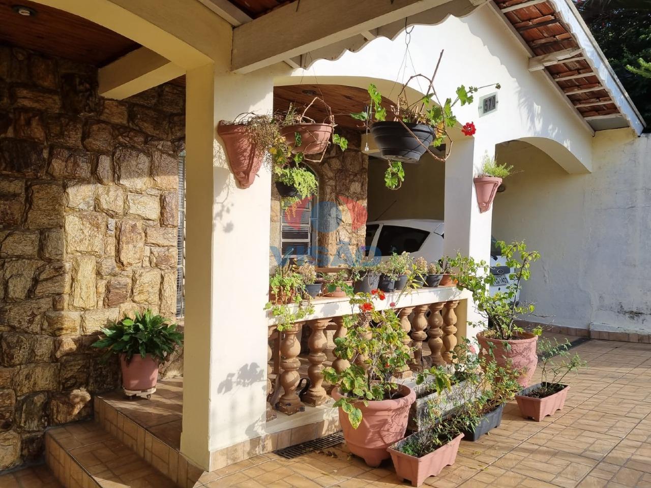 Casa à venda no Jardim do Sol: