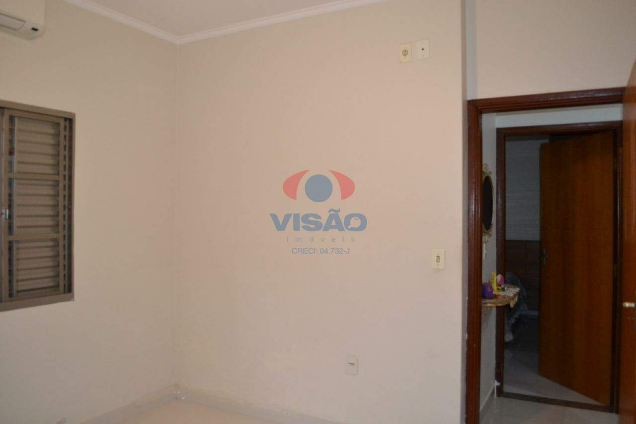 Casa à venda no Jardim Moacyr Arruda: 