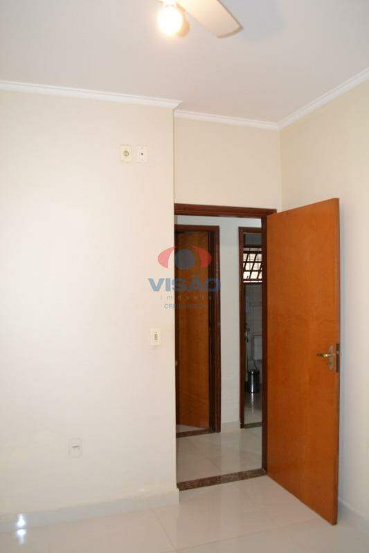 Casa à venda no Jardim Moacyr Arruda: 