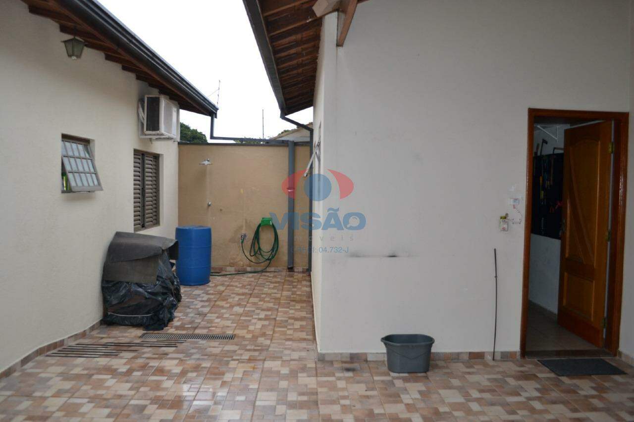 Casa à venda no Jardim Moacyr Arruda: 