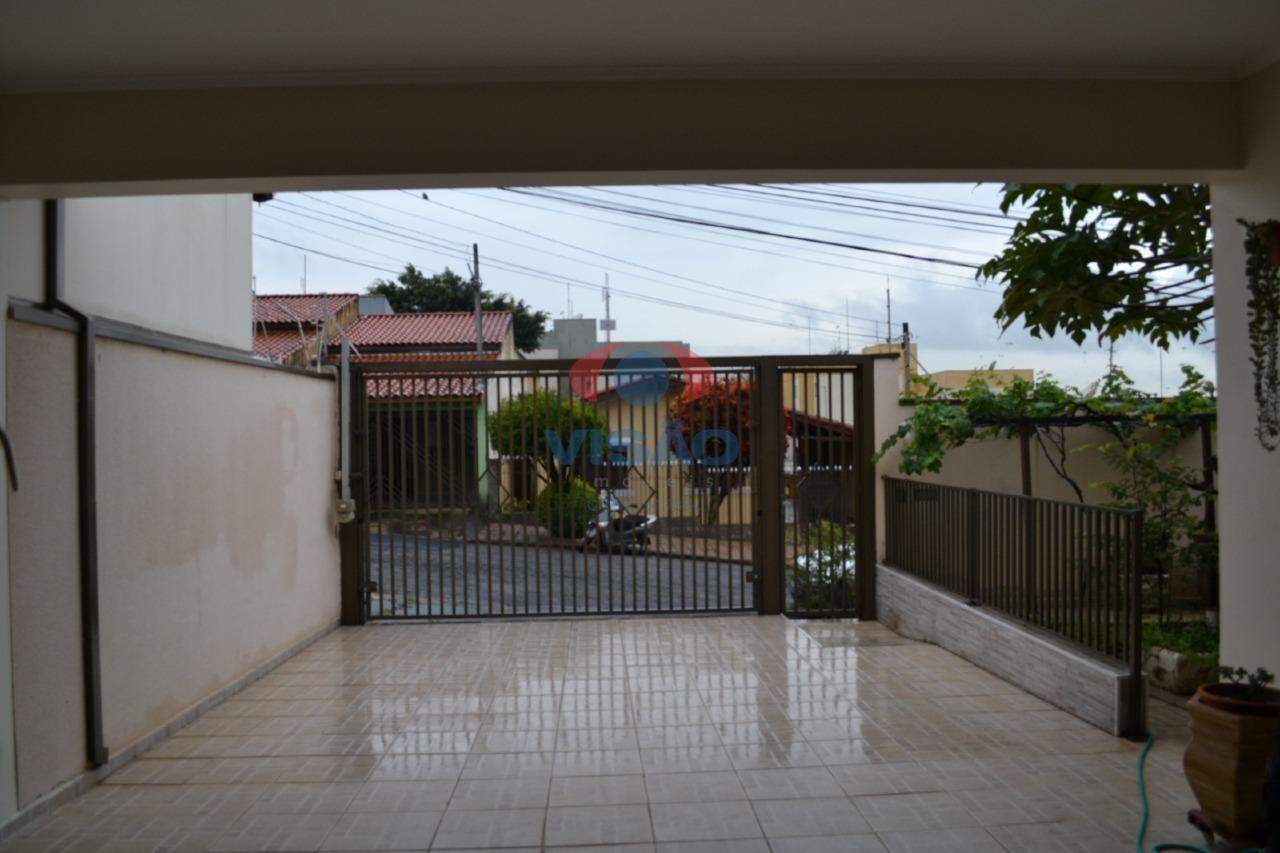 Casa à venda no Jardim Moacyr Arruda: 
