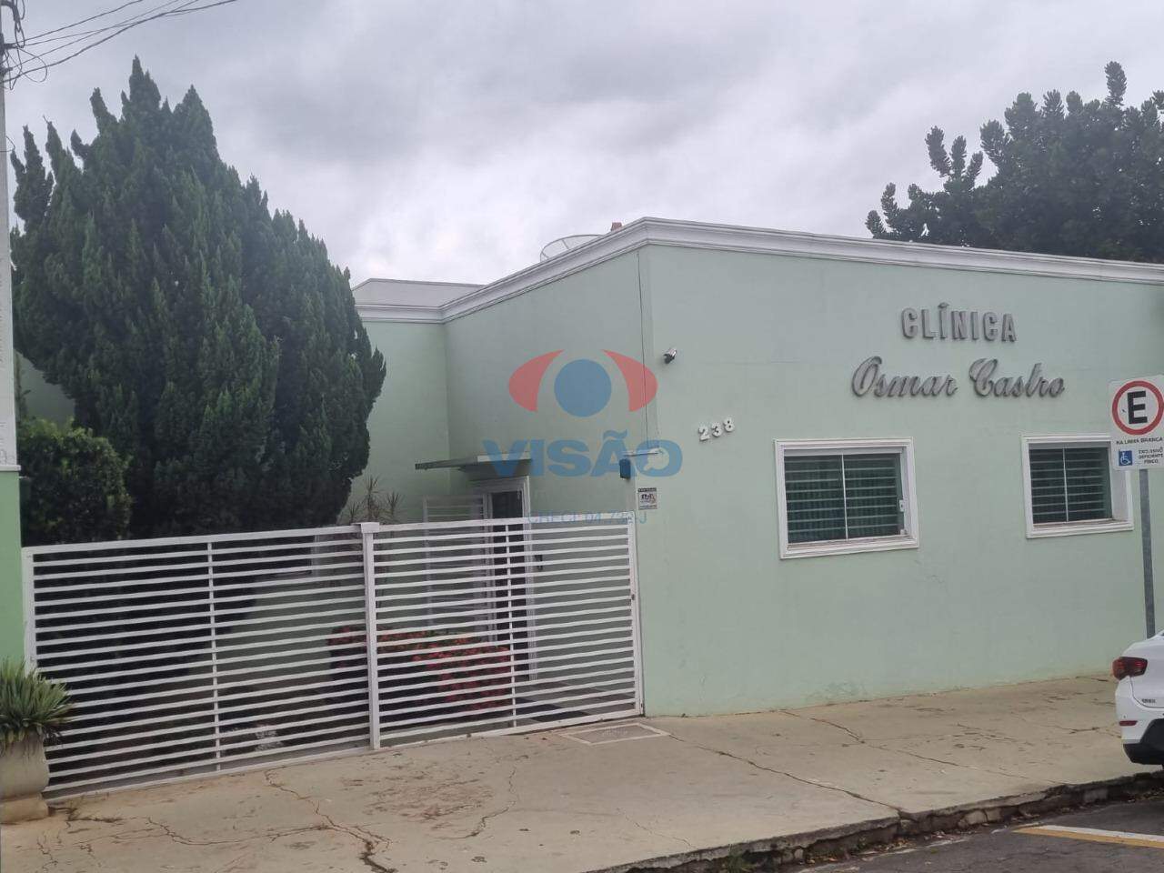 Casa à venda no Jardim Pau Preto: 