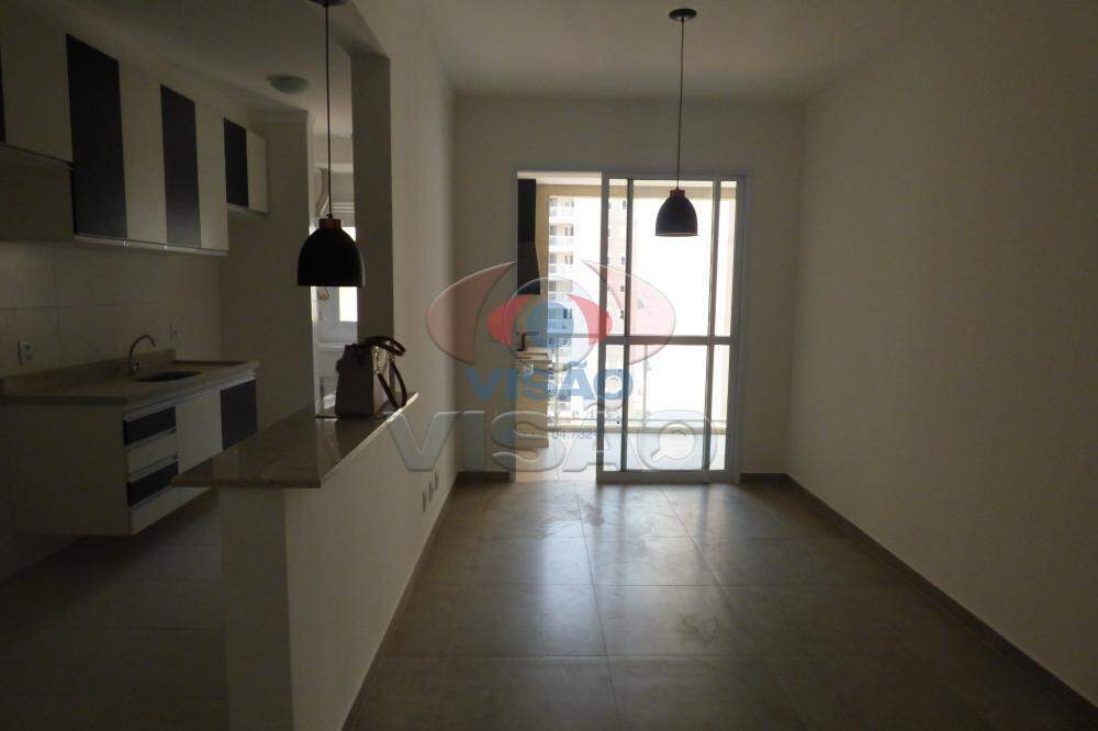 Apartamento à venda no Bairro Pau Preto: