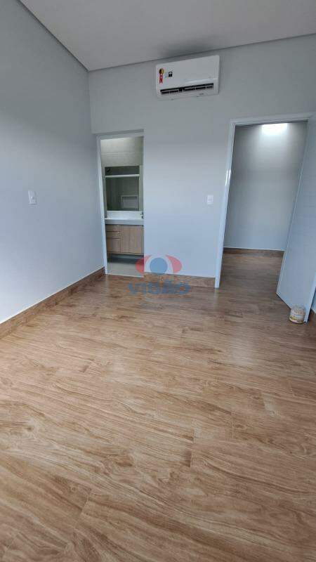 Casa em condomínio à venda no Loteamento Park Gran Reserve: