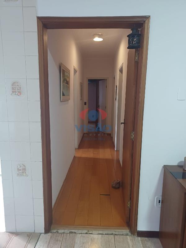 Casa à venda no Jardim América: 