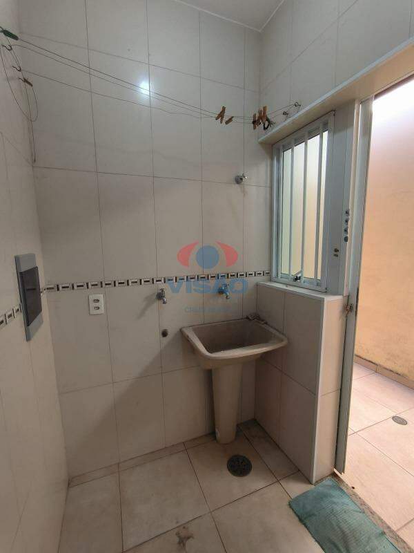 Casa para aluguel no Vila Furlan: 