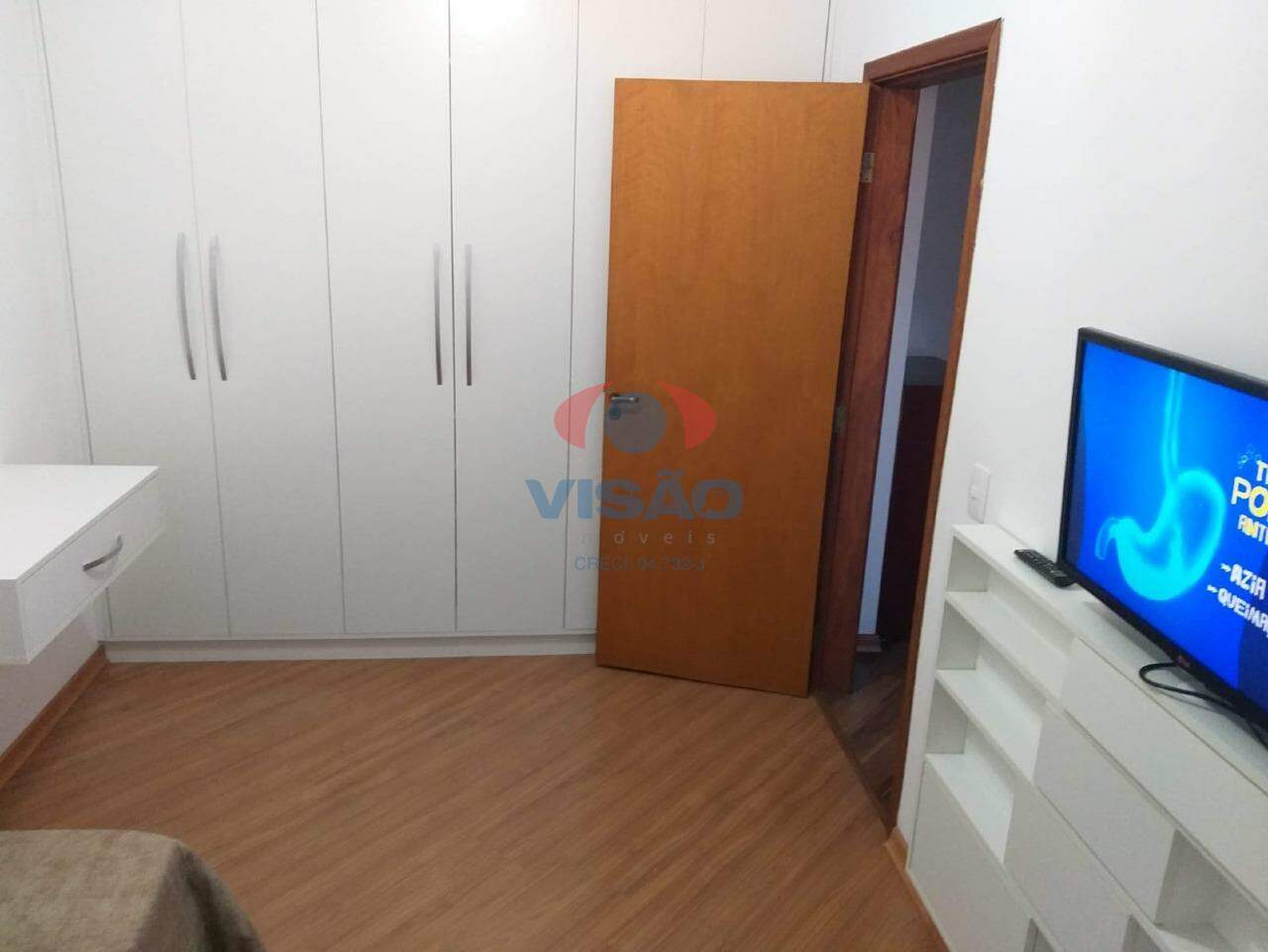 Apartamento à venda no Jardim Santiago: 