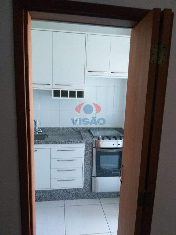 Apartamento à venda no Jardim Santiago: 