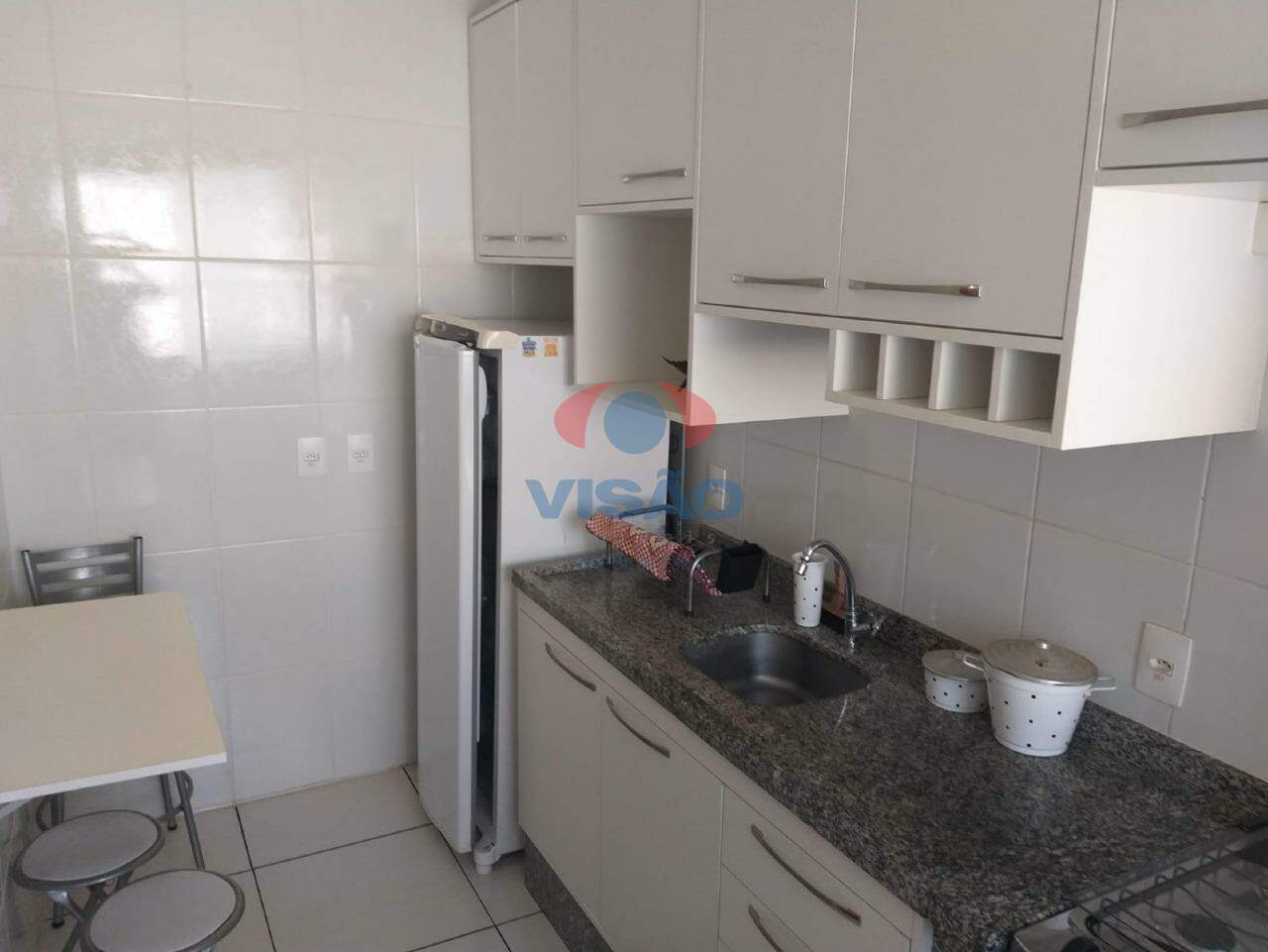 Apartamento à venda no Jardim Santiago: 