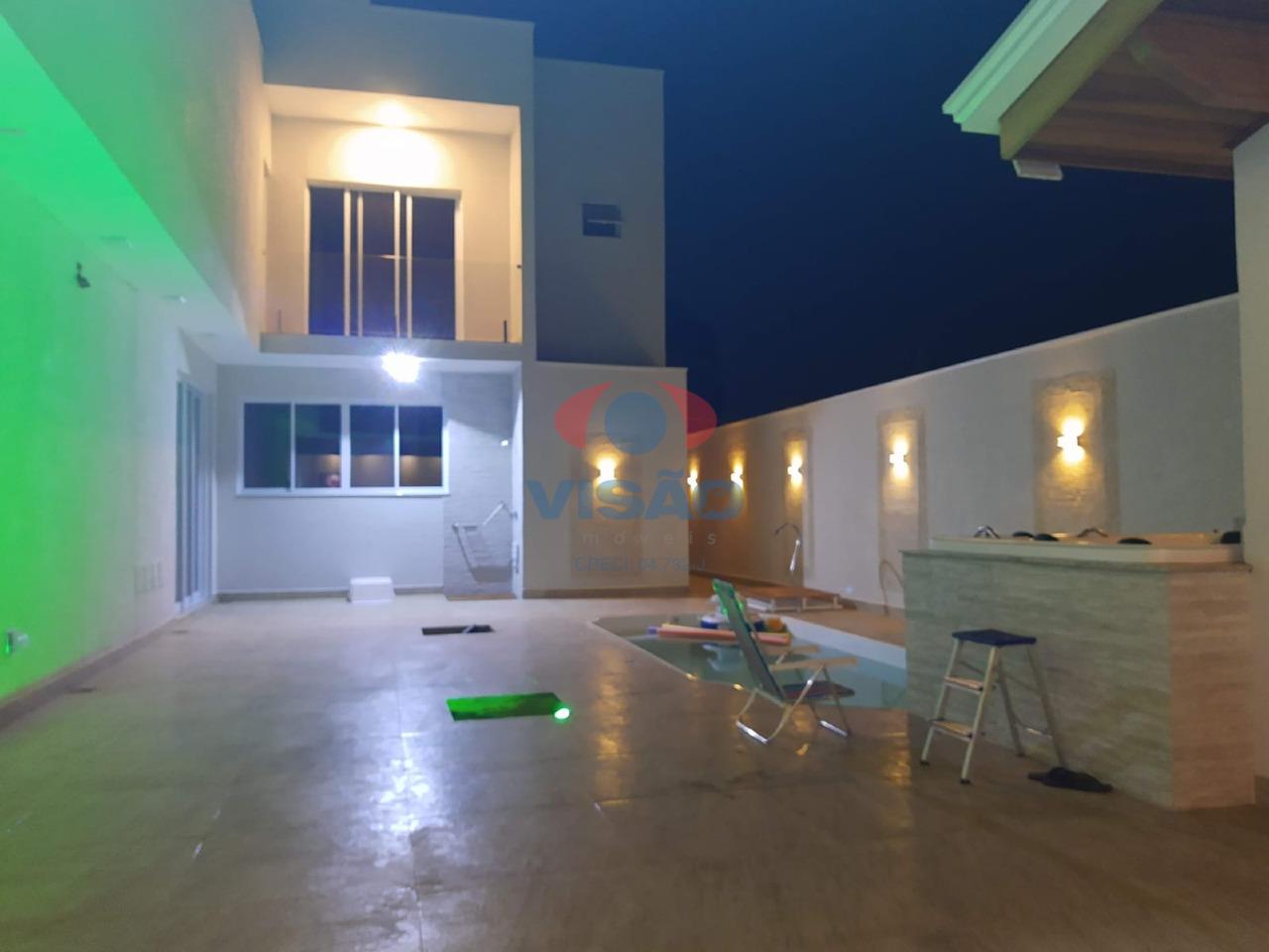 Casa à venda no Centro: