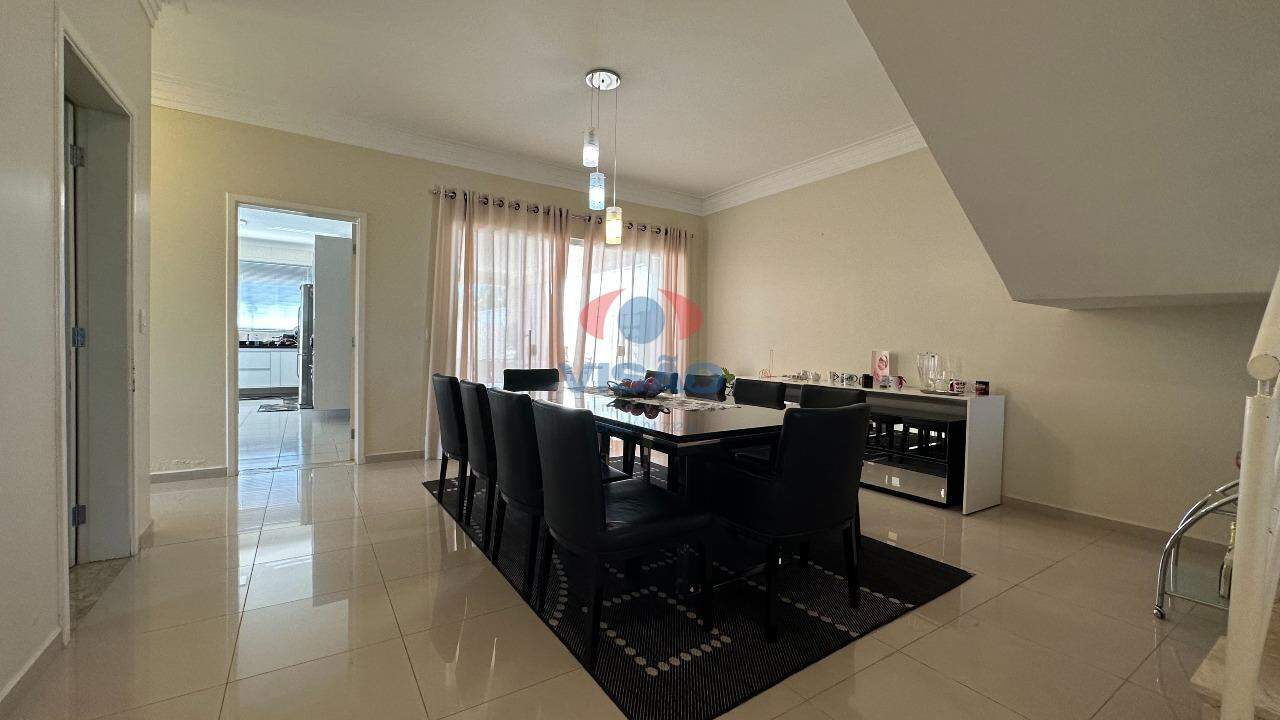 Casa em condomínio à venda no Jardim Vila Paradiso: 