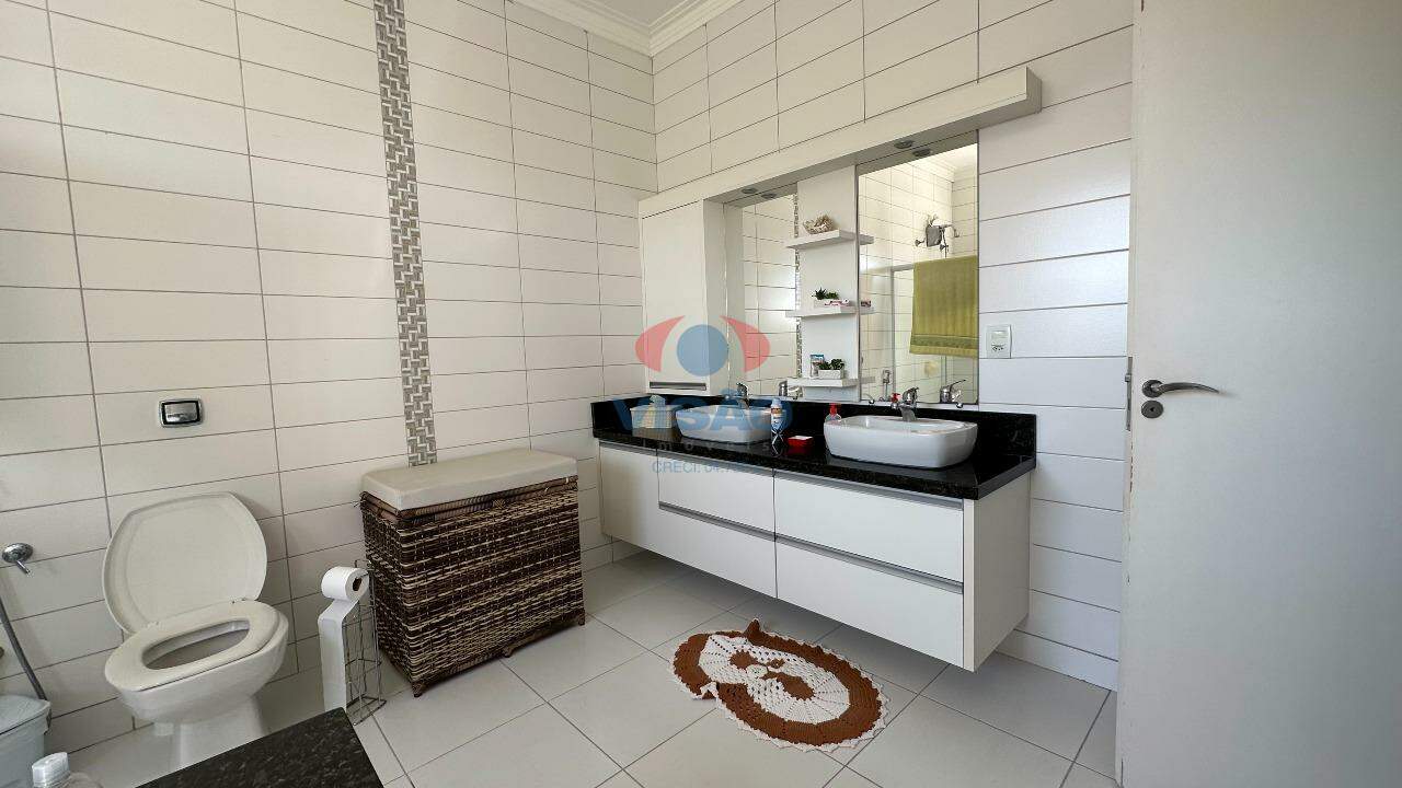 Casa em condomínio à venda no Jardim Vila Paradiso: 