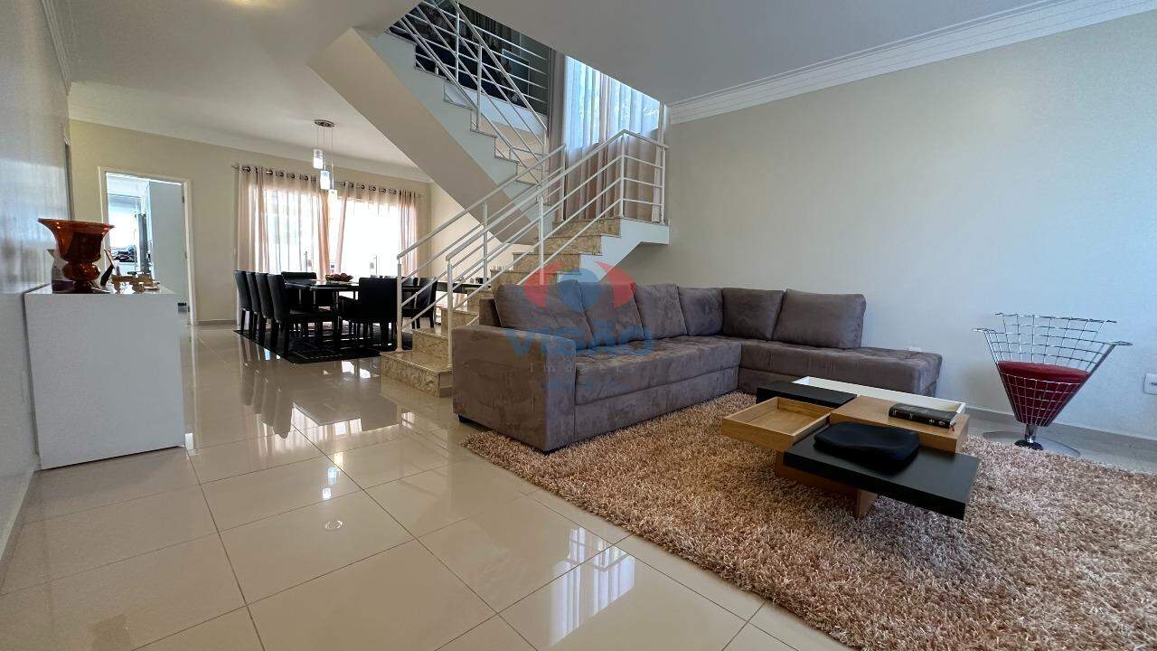 Casa em condomínio à venda no Jardim Vila Paradiso: