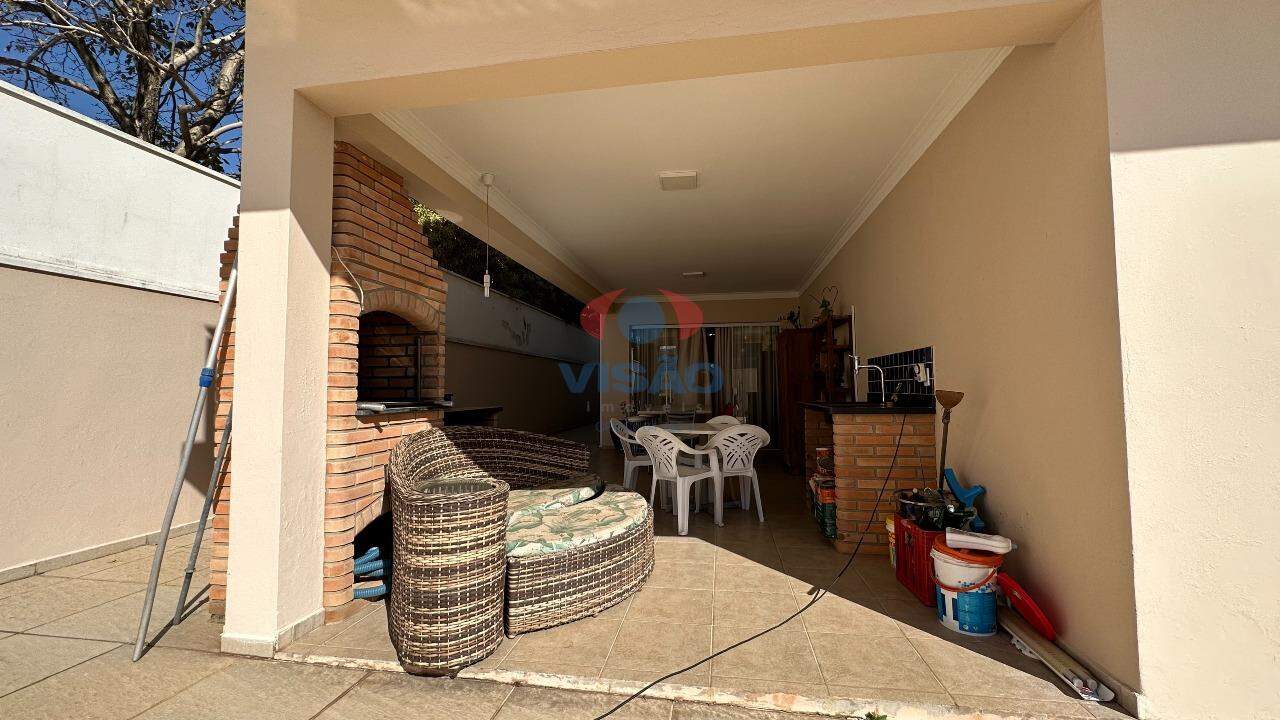 Casa em condomínio à venda no Jardim Vila Paradiso: 