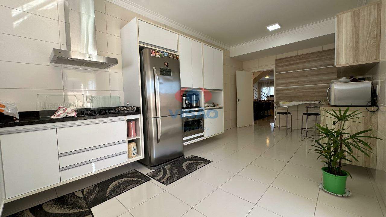 Casa em condomínio à venda no Jardim Vila Paradiso: 