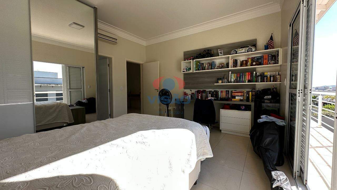 Casa em condomínio à venda no Jardim Vila Paradiso: 