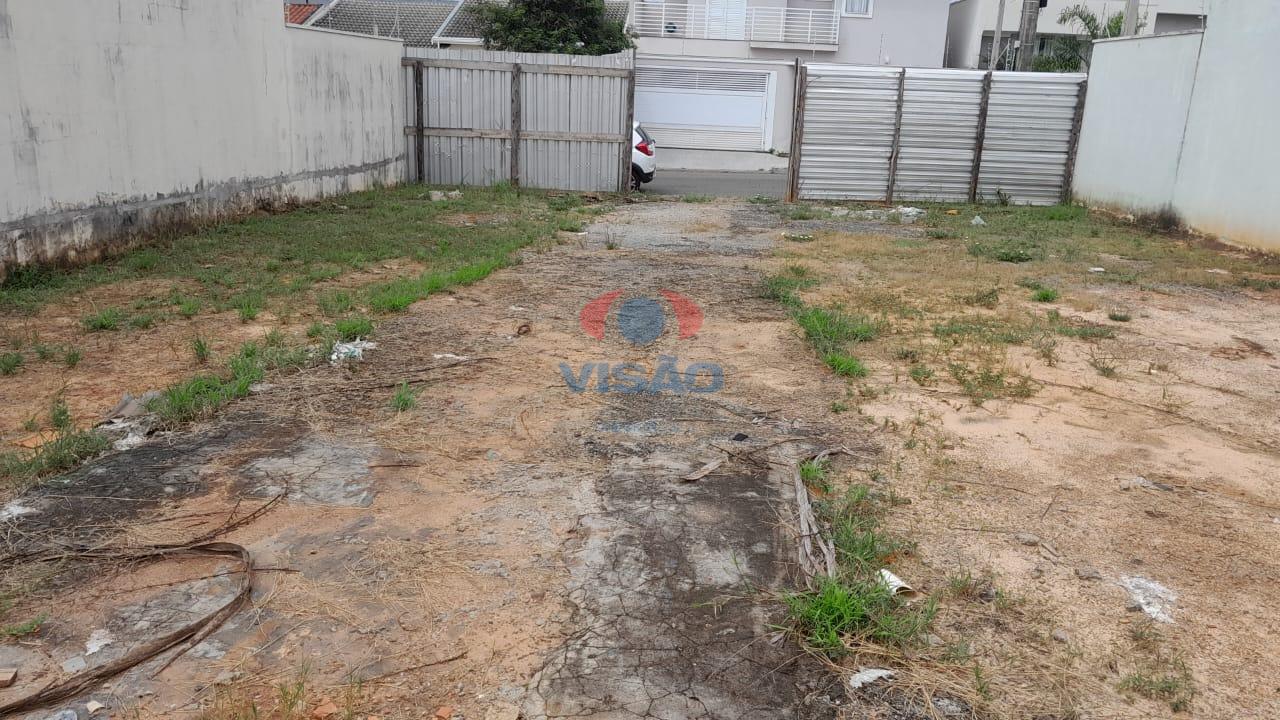 Terreno à venda no Jardim Esplanada II: 