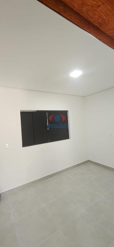 Casa à venda no Parque Barnabé: 