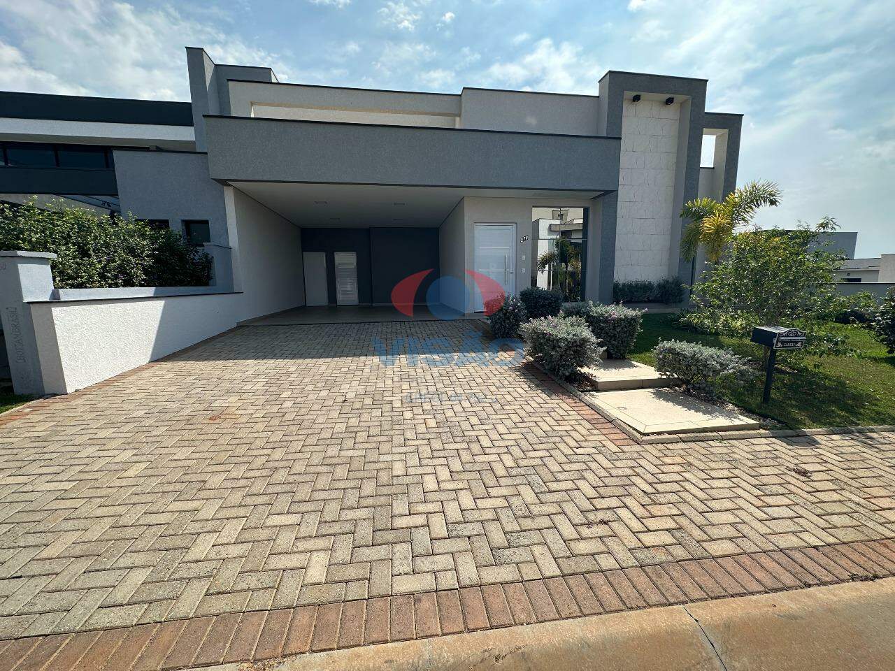 Casa para aluguel no Jardim Residencial Dona Lucilla: 