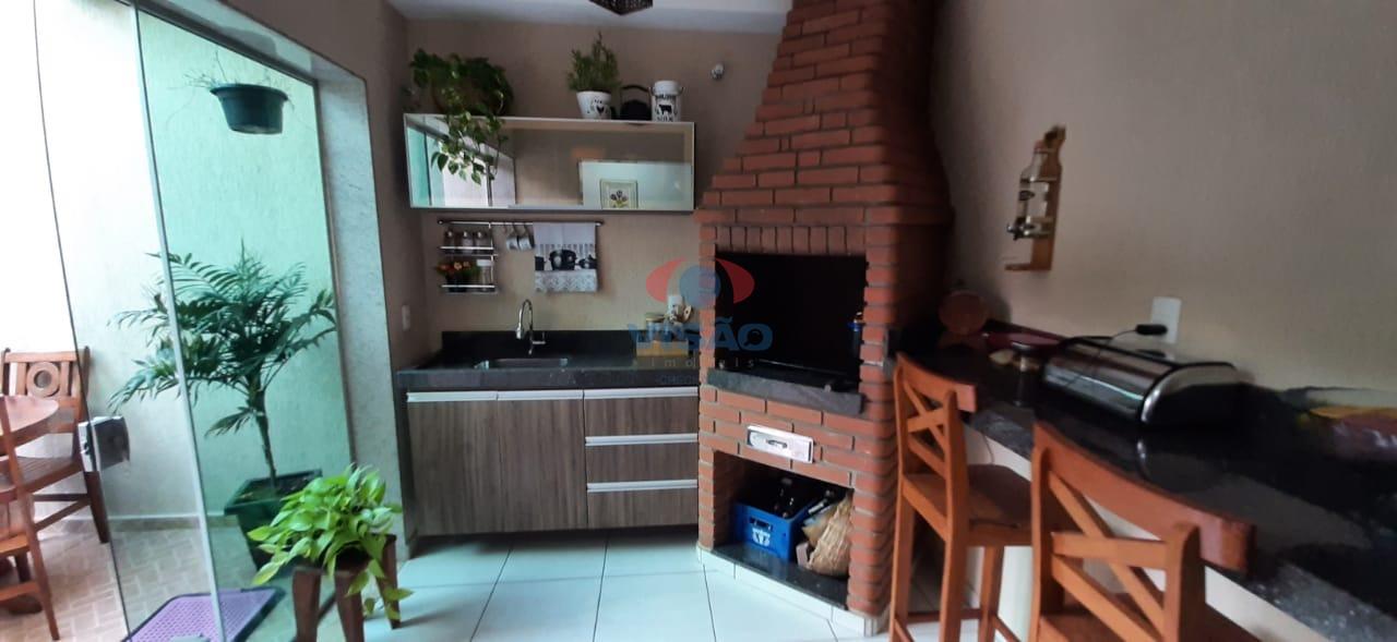 Casa - Sobrado à venda no Jardim Colonial: