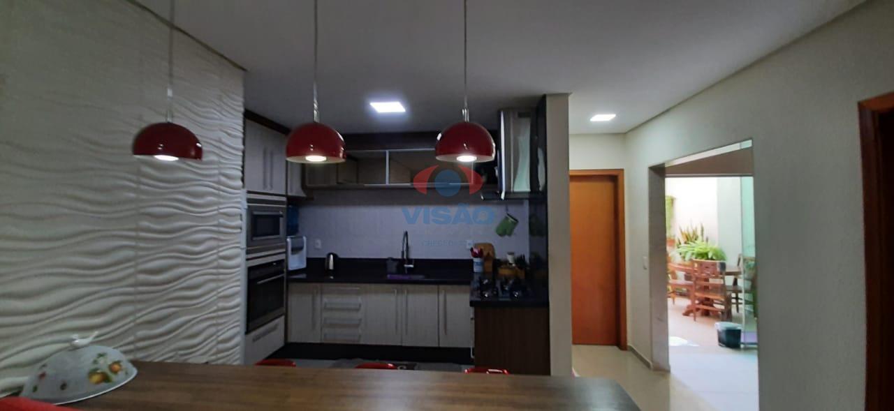 Casa - Sobrado à venda no Jardim Colonial: