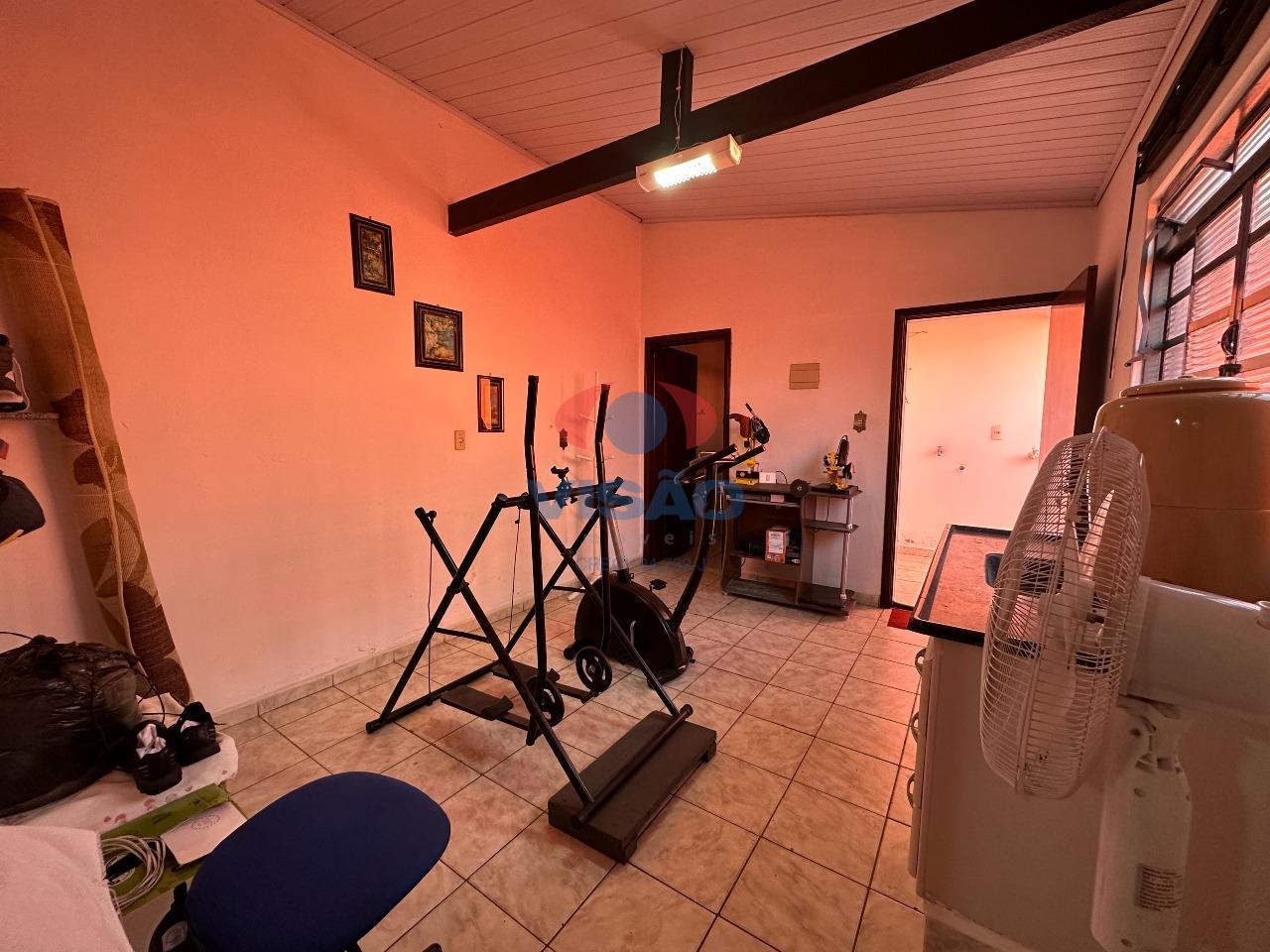 Casa à venda no Jardim Santa Cruz: 