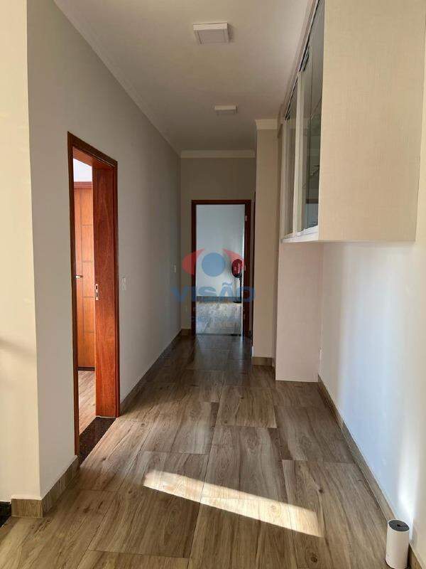 Casa em condomínio à venda no Jardim Esplanada: 
