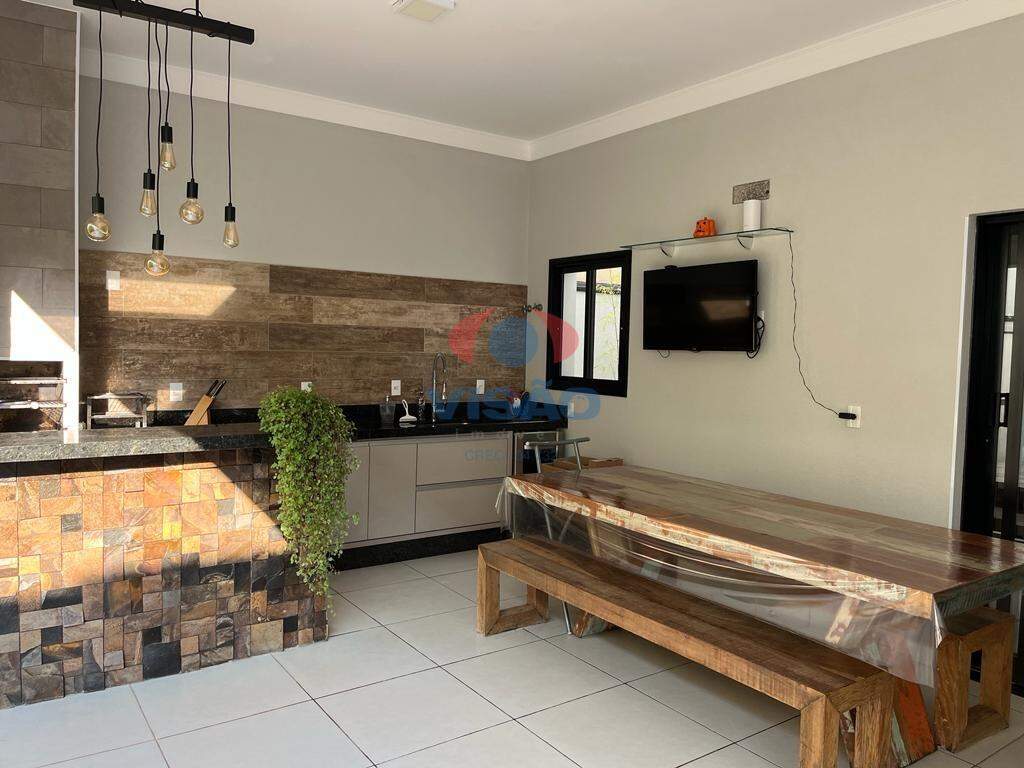 Casa em condomínio à venda no Jardim Esplanada: 