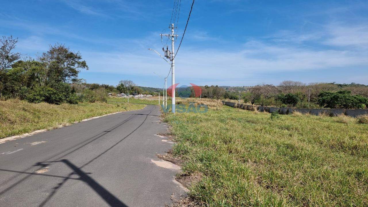 Terreno à venda no Parque Reserva Santa Maria: 