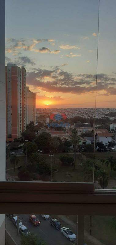 Apartamento à venda no Bairro Pau Preto: