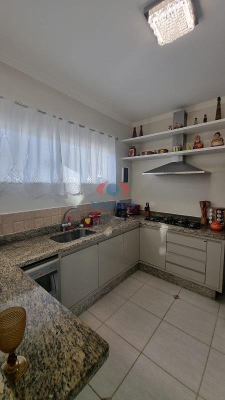 Casa em condomínio à venda no Jardim Panorama: 