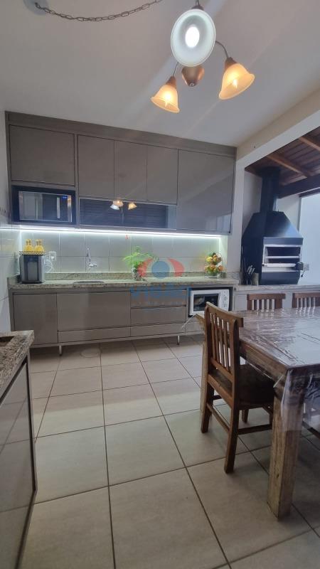 Casa em condomínio à venda no Jardim Panorama: 