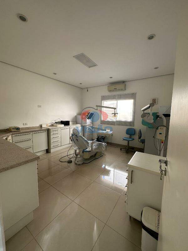 Casa - Comercial para aluguel no Vila Sfeir: