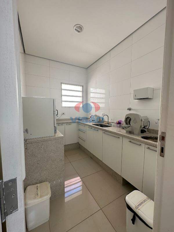 Casa - Comercial para aluguel no Vila Sfeir: