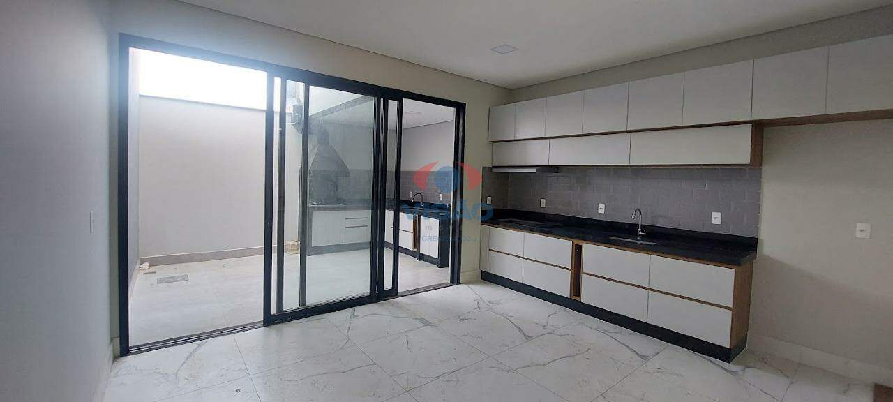 Casa - Sobrado à venda no Vila Avai: 