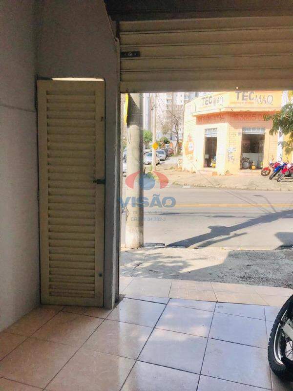 Casa - Sobrado à venda no Jardim Nely: 