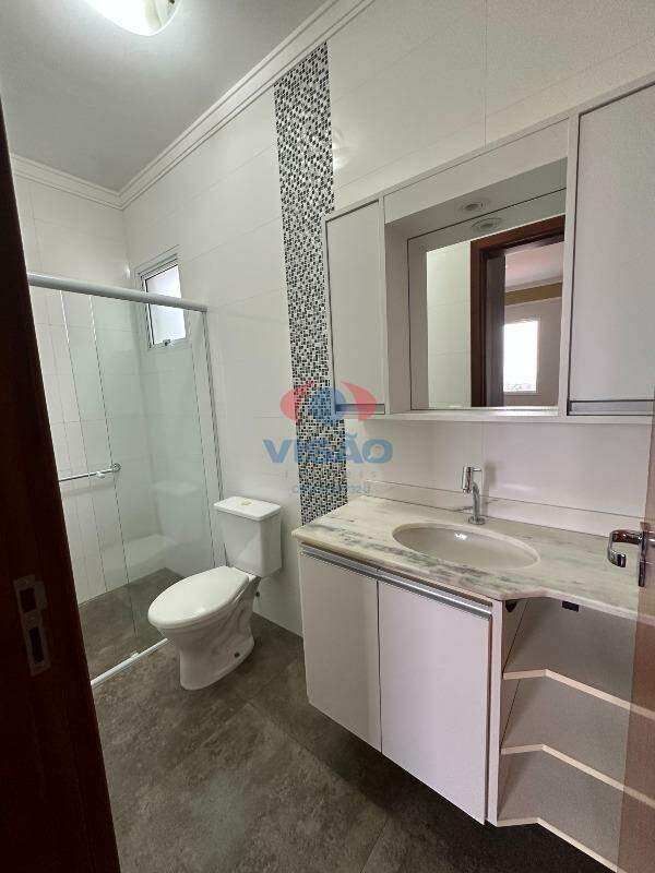 Apartamento para aluguel no Vila Brizzola: