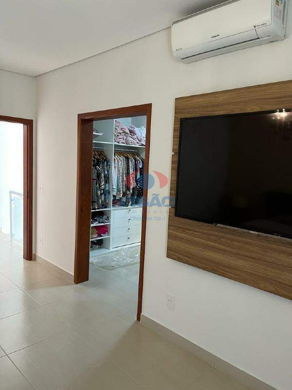 Casa em condomínio à venda no Jardim Residencial Alto de Itaici: 
