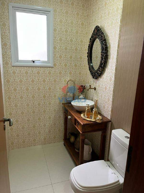Casa em condomínio à venda no Jardim Residencial Alto de Itaici: 