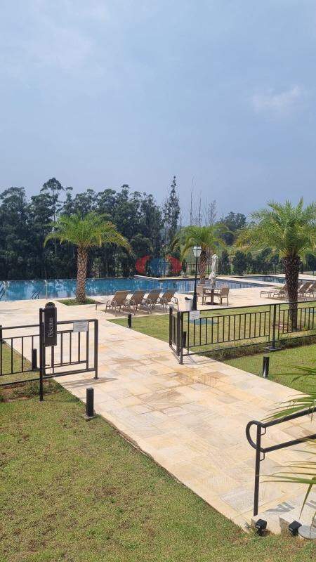 Terreno em condomínio à venda no Jardim Santa Rita: 
