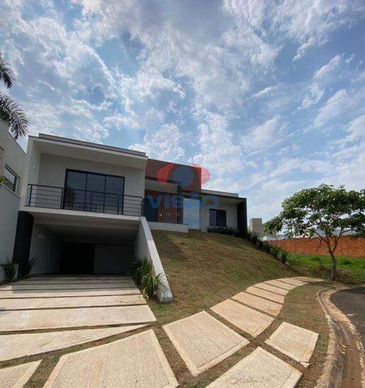 Casa em condomínio à venda no Jardim Maringá: 